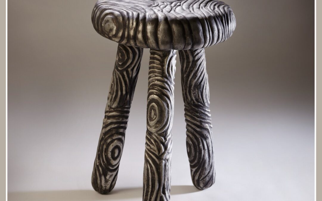 TIGER SKIN TABLE